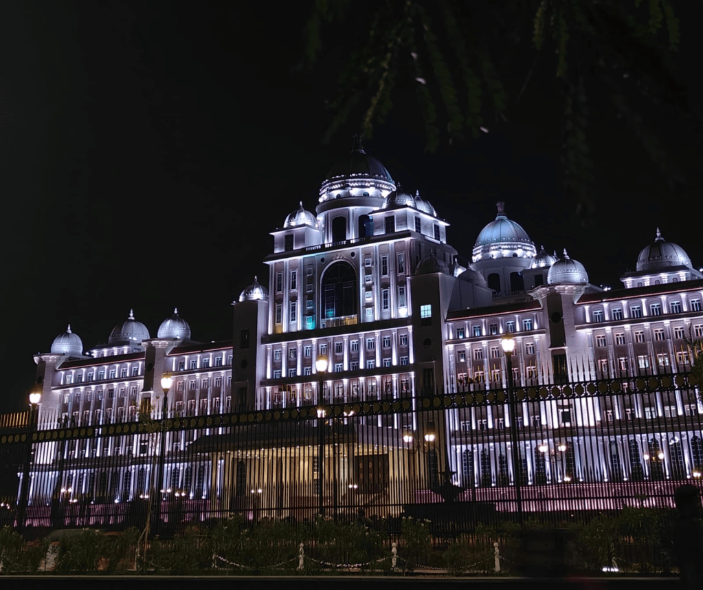 Necklace Road in Hyderabad
